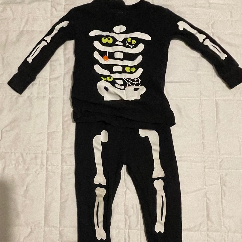 Carter’s Baby Skeleton Pajamas